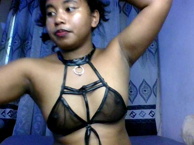 Pauliemarie's BongaCams show and profile