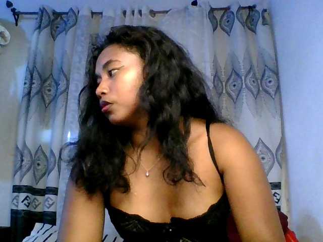 Pauliemarie's BongaCams show and profile