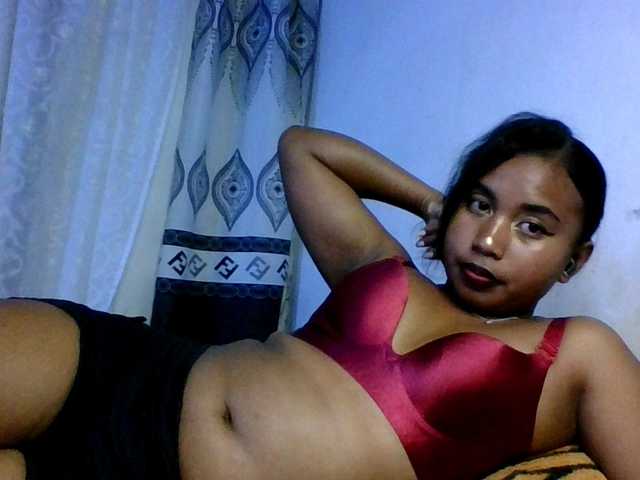 Pauliemarie's BongaCams show and profile