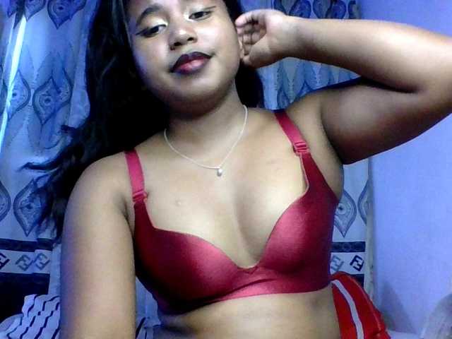 Pauliemarie's BongaCams show and profile
