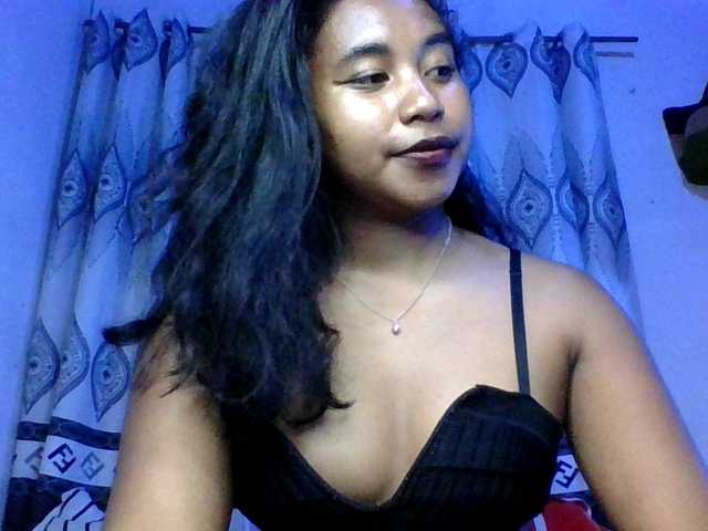 Pauliemarie's BongaCams show and profile