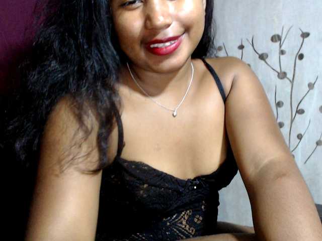 Pauliemarie's BongaCams show and profile