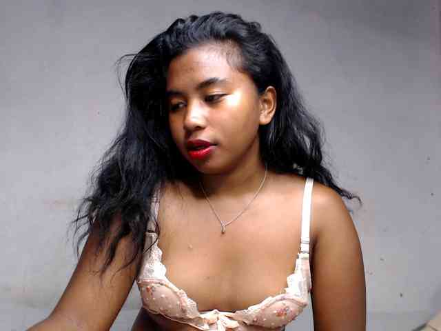 Pauliemarie Live Webcam on BongaCams