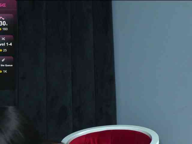 SarahMystique webcam