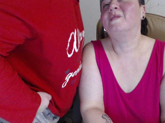 XMollyJaneEX's BongaCams show and profile