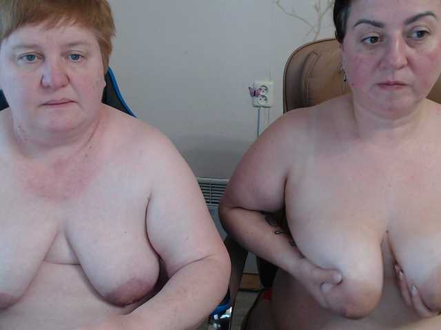 XMollyJaneEX's BongaCams show and profile