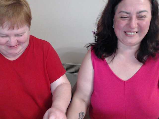 XMollyJaneEX's BongaCams show and profile