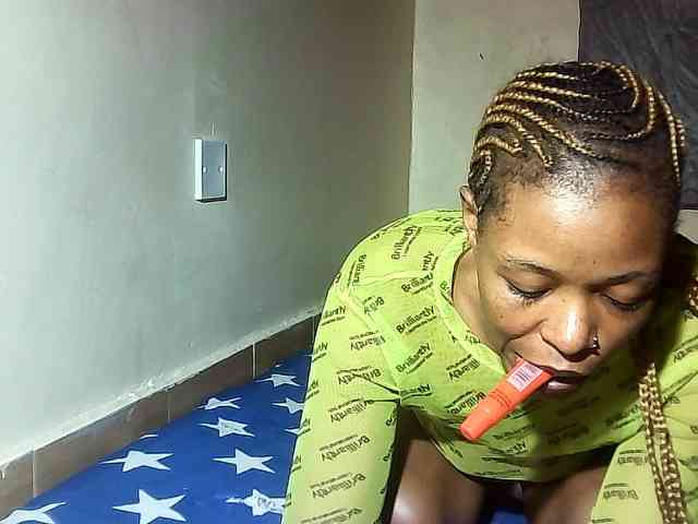 NaughtNightnurse webcam