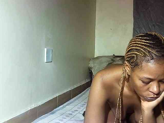 NaughtNightnurse webcam