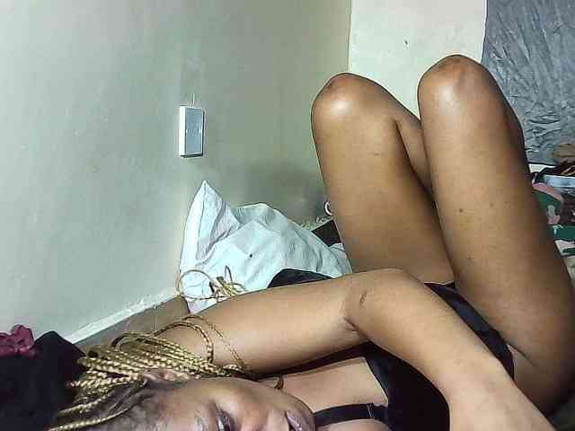 NaughtNightnurse webcam