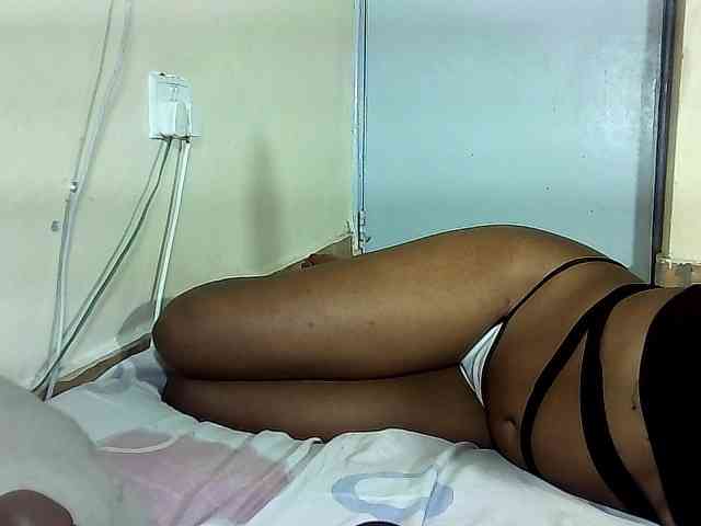 NaughtNightnurse webcam