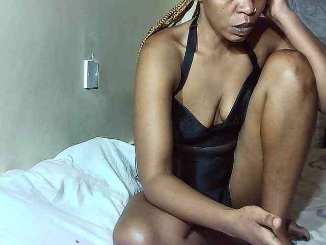 NaughtNightnurse webcam