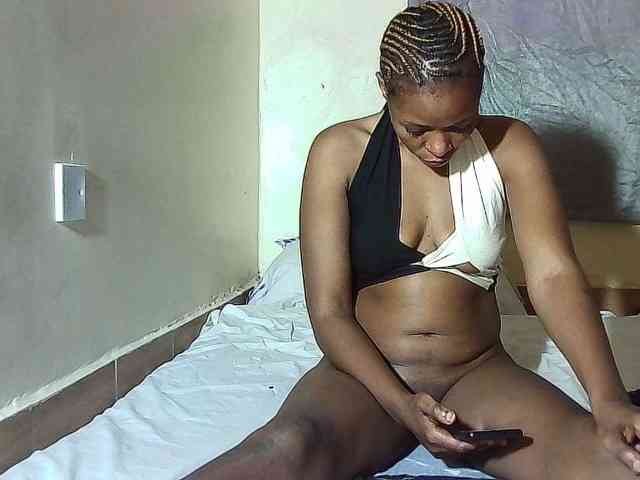 NaughtNightnurse webcam