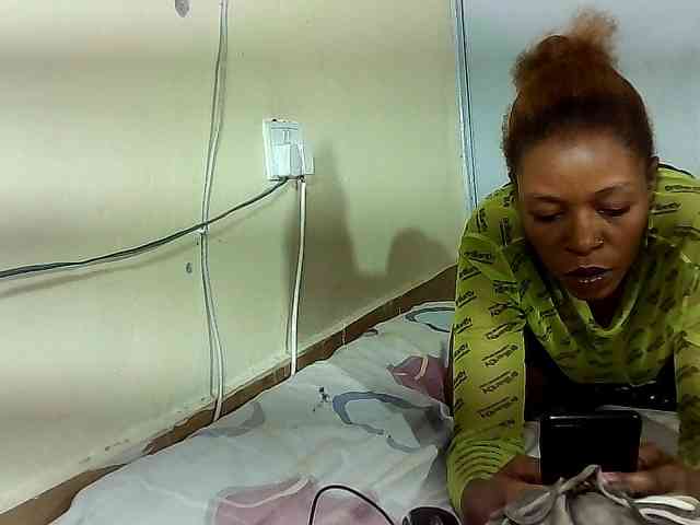 NaughtNightnurse webcam