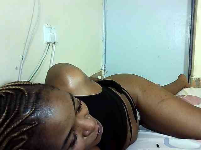 NaughtNightnurse webcam