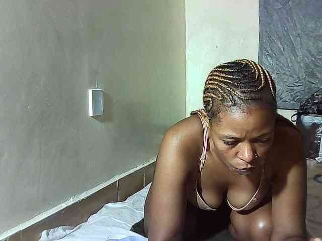 NaughtNightnurse webcam