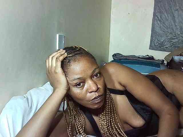 NaughtNightnurse webcam