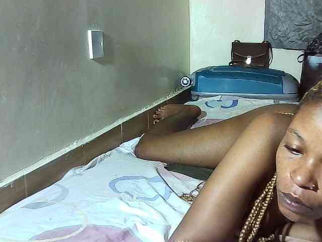 NaughtNightnurse webcam