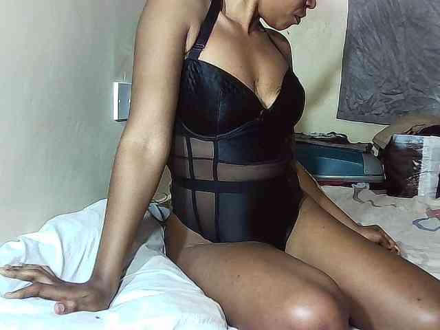 NaughtNightnurse webcam