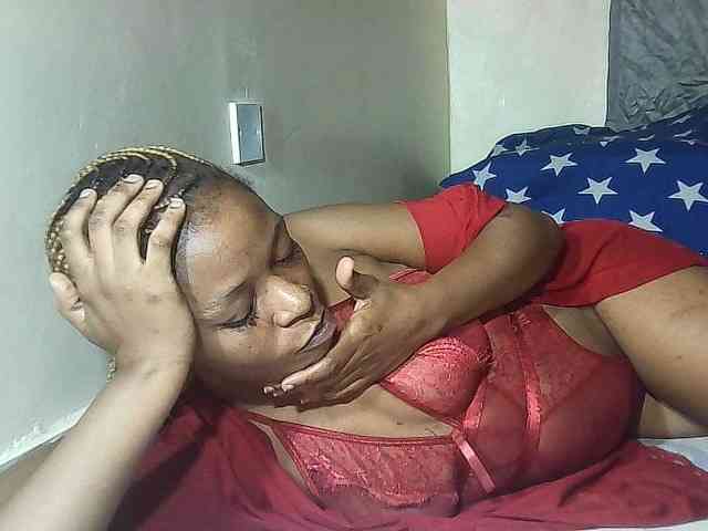 NaughtNightnurse webcam