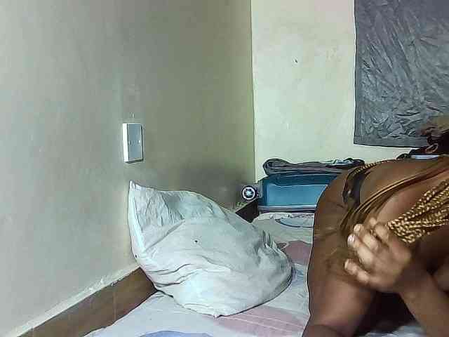 NaughtNightnurse webcam