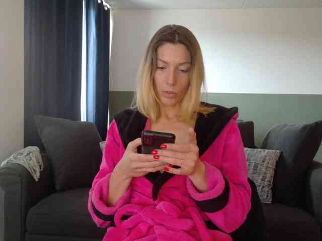 ConnyXtra Live Webcam on BongaCams