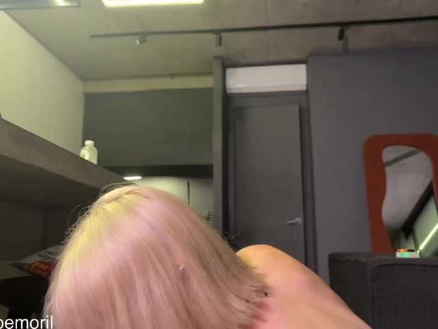 goldenalinee's BongaCams show and profile