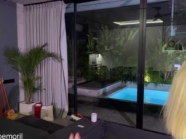 в попе у goldenalinee