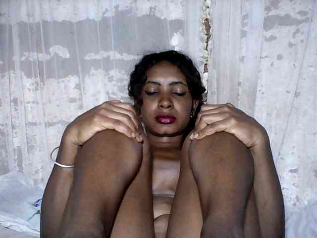 Annicka25 webcam