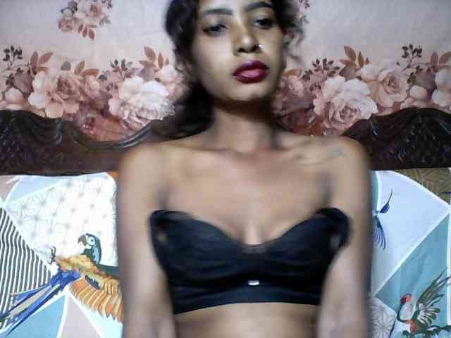 Annicka25 webcam