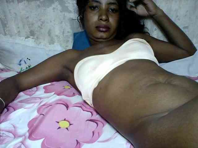 Annicka25 webcam