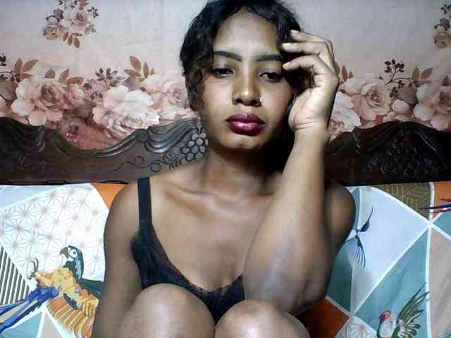Annicka25 webcam
