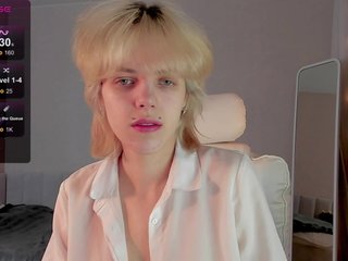 ReneYolker Porn Show