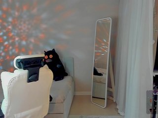 ReneYolker Porn Show