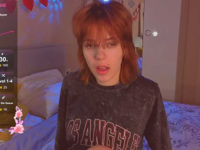 ReneYolker's BongaCams show and profile