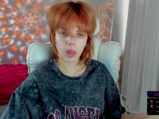 ReneYolker's BongaCams show and profile