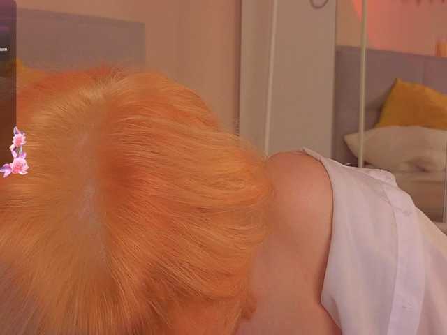 ReneYolker's BongaCams show and profile