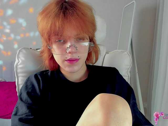 ReneYolker's BongaCams show and profile