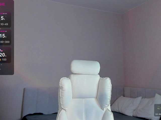 ReneYolker's BongaCams show and profile