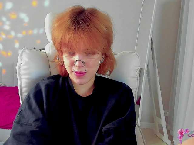 ReneYolker live cam profile