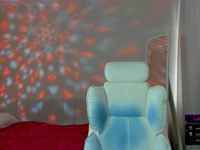 ReneYolker's BongaCams show and profile