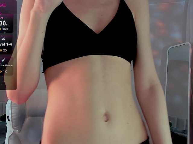 ReneYolker's BongaCams show and profile