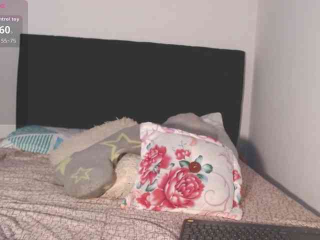 AdrianaCampbell webcam