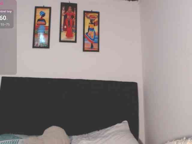 AdrianaCampbell webcam