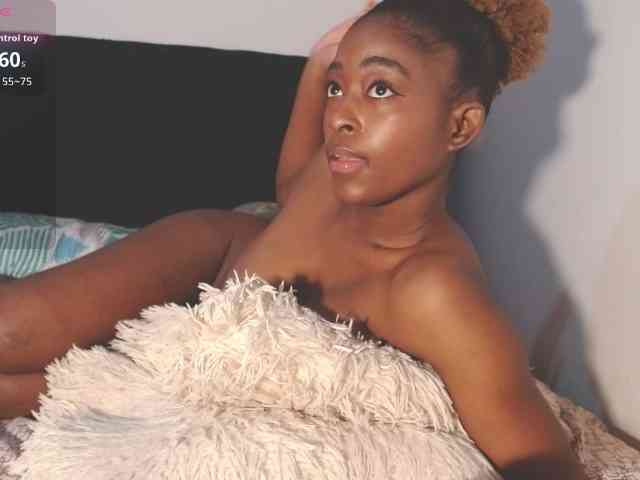 AdrianaCampbell webcam