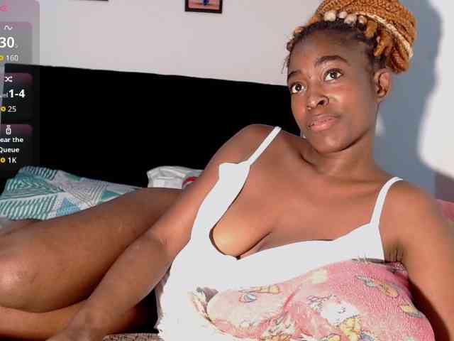 AdrianaCampbell webcam
