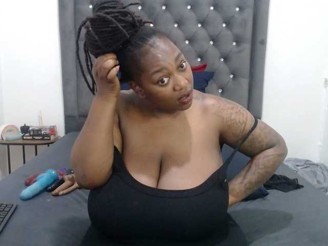 ChocSexcBeast's BongaCams show and profile