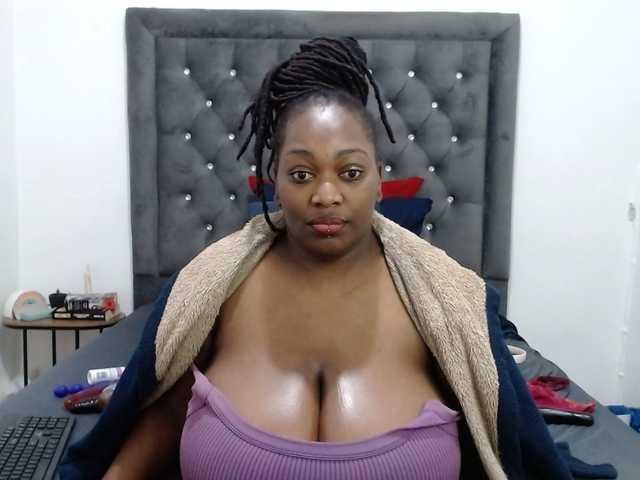 ChocSexcBeast's BongaCams show and profile