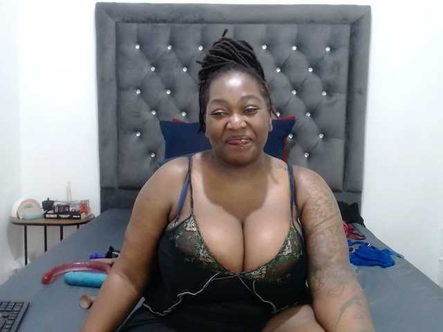 ChocSexcBeast webcam