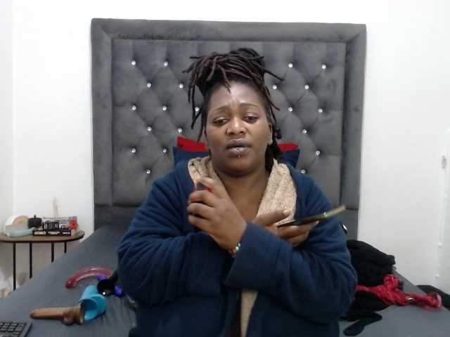 ChocSexcBeast's BongaCams show and profile